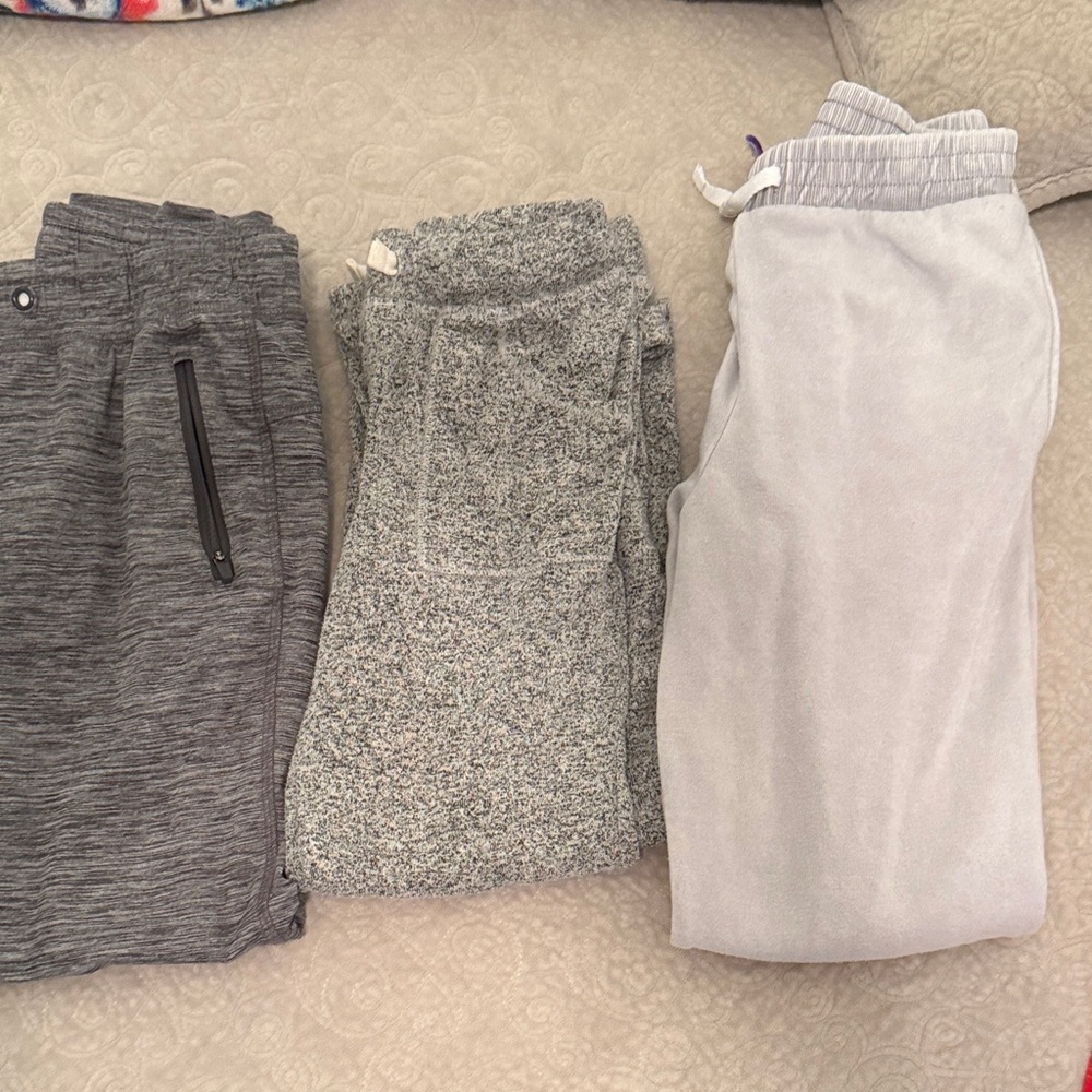 Girls sweat pants lot